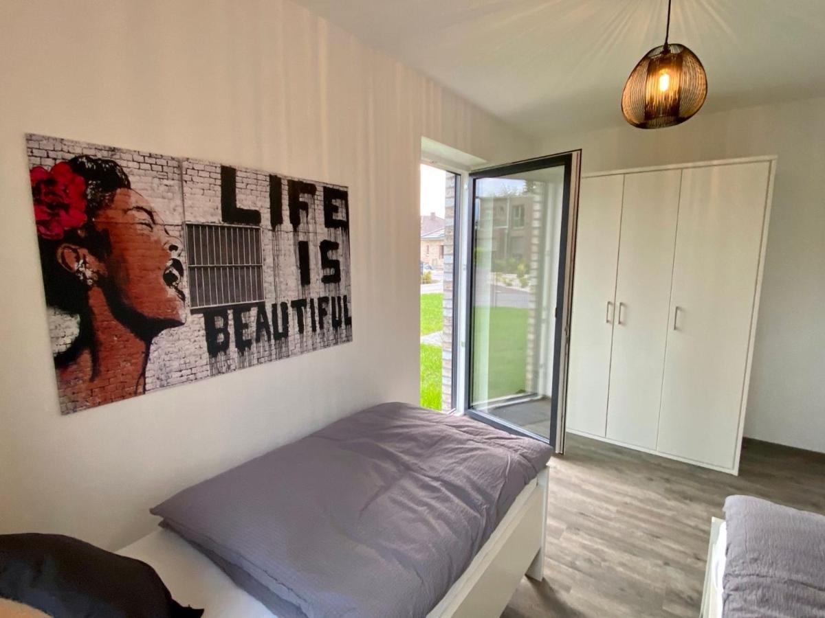 Ferienhaus Moin. Am Harkebruegger See Mit Sauna Barssel  Exteriör bild