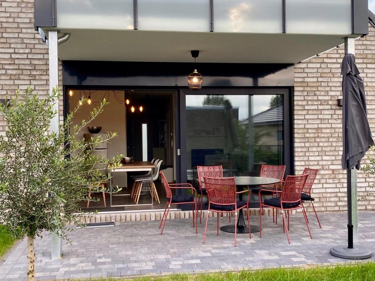 Ferienhaus Moin. Am Harkebruegger See Mit Sauna Barssel  Exteriör bild